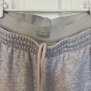 SKIMS Oversized Double Waist Sweatpants